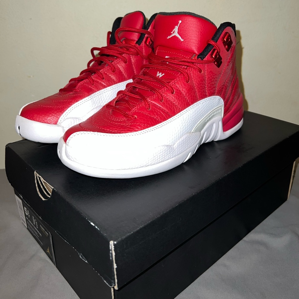 Jordan 12